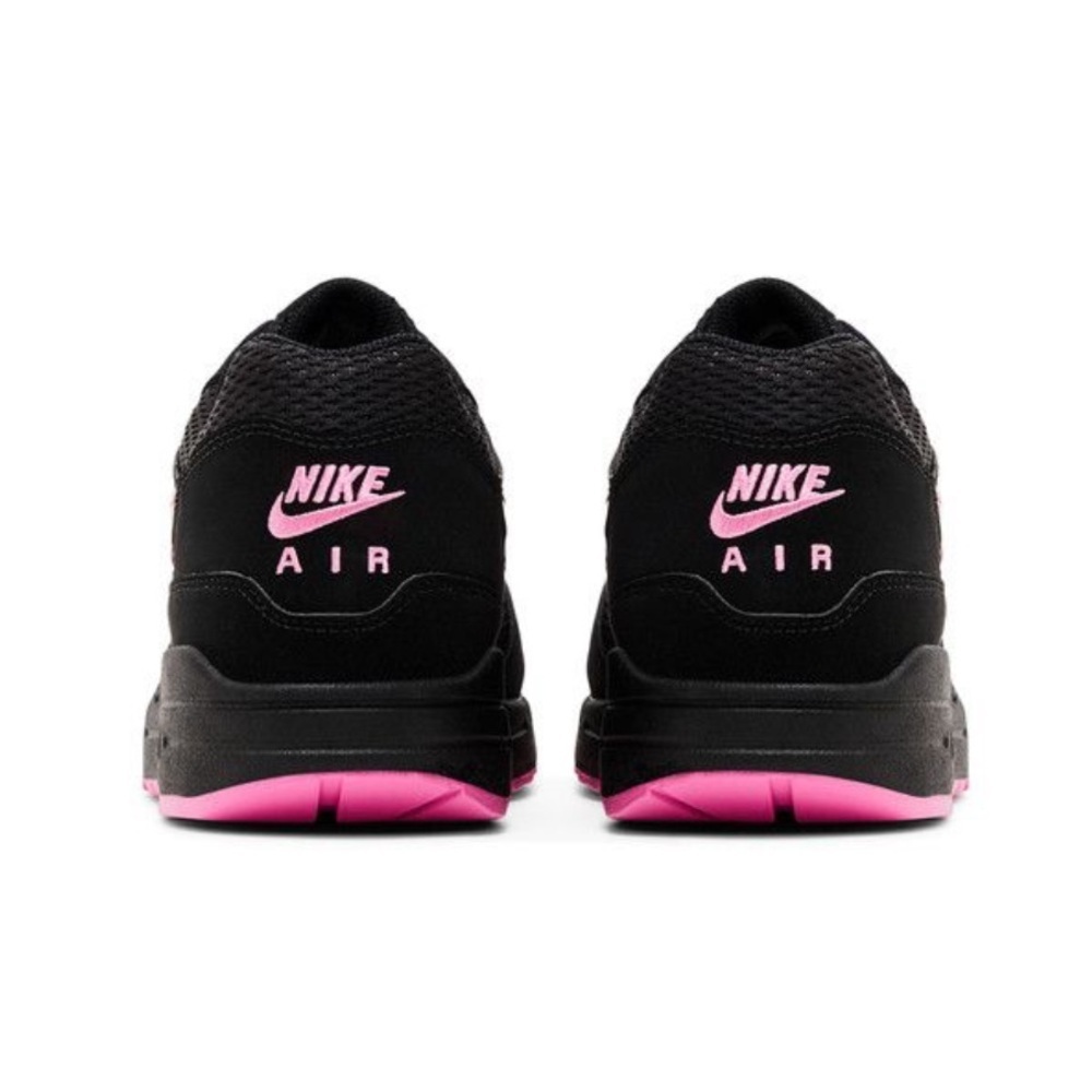 Air max 1
Valentine's day 2025
Brand new - Picture 3 of 7